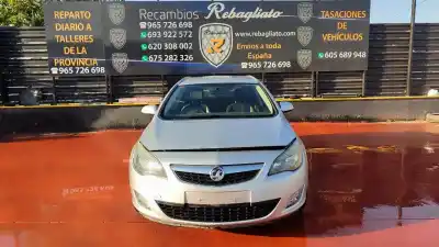 Scrapping Vehicle opel astra j (p10) 1.4 turbo (68) of the year 2011 powered a14net