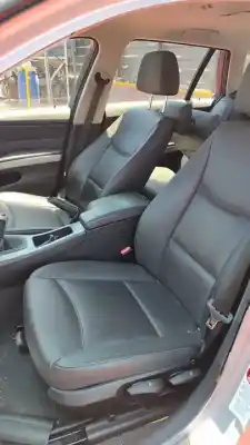 Veículo de Sucata bmw serie 3 touring (e91) 320i do ano 2001 alimentado motor ok