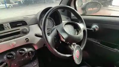 Veículo de Sucata fiat 500 cabrio (150) bydiesel 86 cv / 63 kw do ano 2011 alimentado 