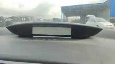 Vehicul casat citroen c4 berlina collection al anului 2010 alimentat d-9hx