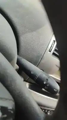 Vehicul casat citroen c4 berlina collection al anului 2010 alimentat d-9hx