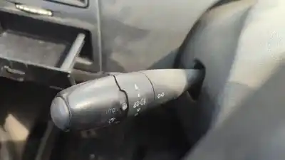 Vehicul casat citroen c4 berlina collection al anului 2010 alimentat d-9hx