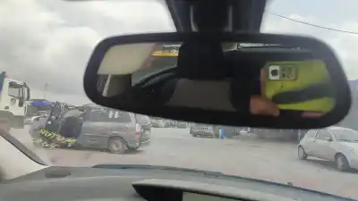 Vehicul casat citroen c4 berlina collection al anului 2010 alimentat d-9hx