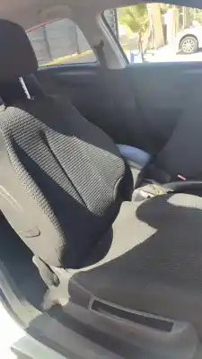 Veículo de Sucata citroen c4 coupé (la_) 1.6 hdi do ano 2001 alimentado 9hz