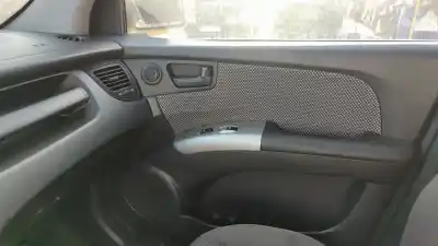 Veículo de Sucata kia sportage lx do ano 2001 alimentado g4gc