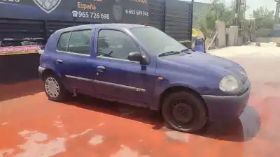 Здавання транспортного засобу renault clio ii fase i (b/cbo) 1.9 d alize року 2001 потужний f8q630