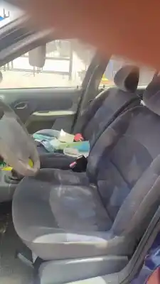 Здавання транспортного засобу renault clio ii fase i (b/cbo) 1.9 d alize року 2001 потужний f8q630