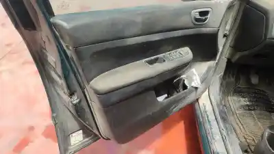 Veículo de Sucata peugeot 307 (s1) xr do ano 2001 alimentado nfu