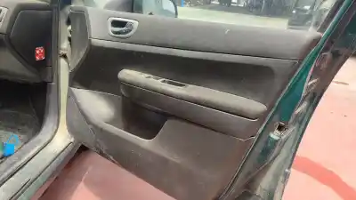 Veículo de Sucata peugeot 307 (s1) xr do ano 2001 alimentado nfu