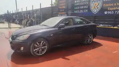 Здавання транспортного засобу lexus is200 (ds2/is2) 220d року 2001 потужний 2ad