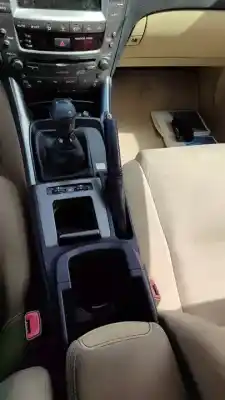 Здавання транспортного засобу lexus is200 (ds2/is2) 220d року 2001 потужний 2ad