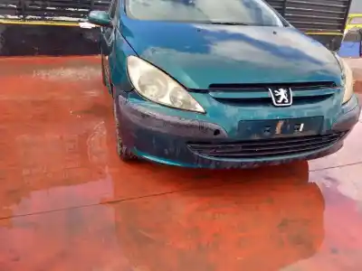 Veículo de Sucata peugeot 307 (s1) xr do ano 2001 alimentado rhy