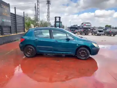 Veículo de Sucata peugeot 307 (s1) xr do ano 2001 alimentado rhy