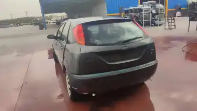 Veículo de Sucata ford focus berlina (cak) ambiente do ano 2001 alimentado ffda
