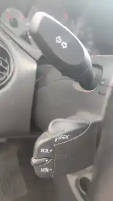 Veículo de Sucata ford focus berlina (cak) ambiente do ano 2001 alimentado ffda