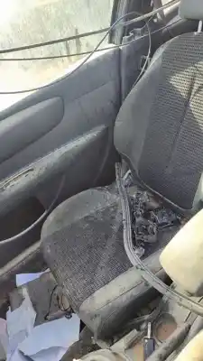 Hurda Aracı citroen c4 coupe vtr plus yılın 2001 güçlü rhr