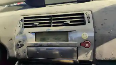 Hurda Aracı citroen c4 coupe vtr plus yılın 2001 güçlü rhr