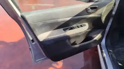 Veículo de Sucata peugeot 307 (s1) xr do ano 2001 alimentado d-rhy