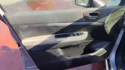 Veículo de Sucata peugeot 307 (s1) xr do ano 2001 alimentado d-rhy