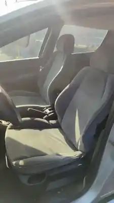 Veículo de Sucata peugeot 307 (s1) xr do ano 2001 alimentado d-rhy