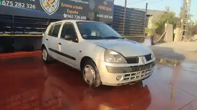 Здавання транспортного засобу renault clio ii fase ii (b/cb0) authentique року 2001 потужний d4f712