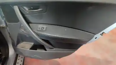 Veículo de Sucata bmw x3 (e83) 2.5i do ano 2001 alimentado m54256s5