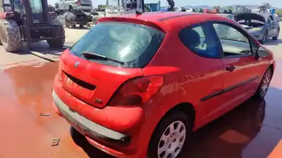 Vehicul casat peugeot 207 confort al anului 2001 alimentat kfv