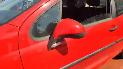 Vehicul casat peugeot 207 confort al anului 2001 alimentat kfv