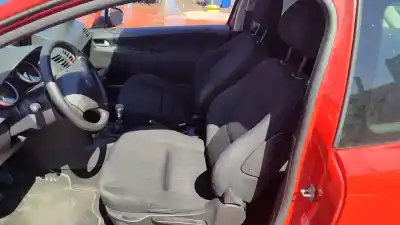 Vehicul casat peugeot 207 confort al anului 2001 alimentat kfv