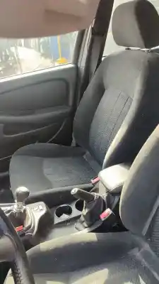 Здавання транспортного засобу jaguar x-type 2.0 d classic року 2001 потужний d/6b