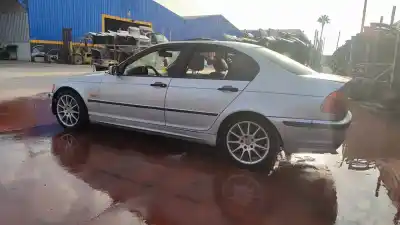 Veículo de Sucata bmw serie 3 berlina (e46) 320d do ano 2001 alimentado 204d1