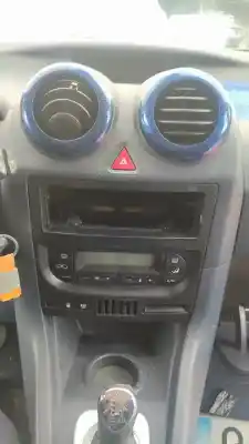 Veicolo di demolizione peugeot 1007 dolce dell'anno 2001 alimentato nfu