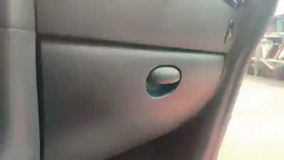 Veicolo di demolizione PEUGEOT 1007 Dolce dell'anno 2001 alimentato NFU