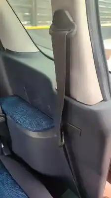 Veicolo di demolizione peugeot 1007 dolce dell'anno 2001 alimentato nfu