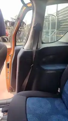 Veicolo di demolizione peugeot 1007 dolce dell'anno 2001 alimentato nfu