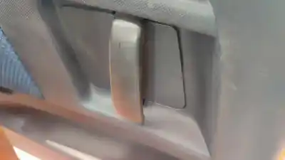 Veicolo di demolizione peugeot 1007 dolce dell'anno 2001 alimentato nfu