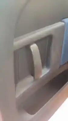 Veicolo di demolizione peugeot 1007 dolce dell'anno 2001 alimentato nfu