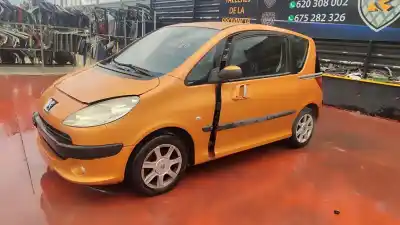 Veicolo di demolizione peugeot 1007 dolce dell'anno 2001 alimentato nfu
