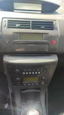 Scrapping Vehicle citroen c4 coupe collection of the year 2001 powered d-9hx