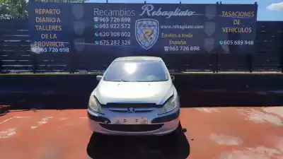 Veículo de Sucata peugeot 307 (s1) xr clim plus do ano 2001 alimentado 