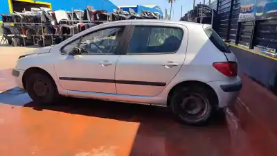 Veículo de Sucata peugeot 307 (s1) xr clim plus do ano 2001 alimentado 