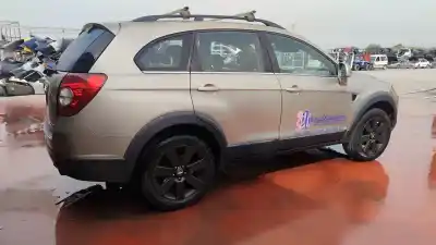 Veículo de Sucata chevrolet captiva 2.0 vcdi lt do ano 2001 alimentado z20s