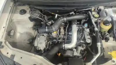 Veículo de Sucata chevrolet captiva 2.0 vcdi lt do ano 2001 alimentado z20s