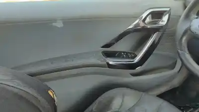 Veicolo di demolizione peugeot 208 active dell'anno 2012 alimentato 8f01