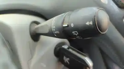 Veicolo di demolizione peugeot 208 active dell'anno 2012 alimentato 8f01