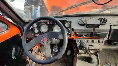 Vehículo de desguace lada niva ( 2121 / 21213 / 21214 / 21215 ) 5000 del año 2001 con motor ba32121