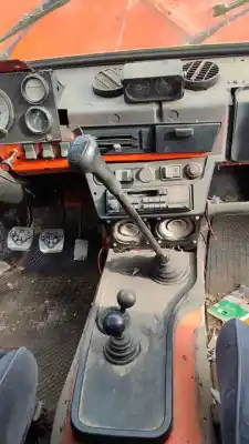 Vehículo de desguace lada niva ( 2121 / 21213 / 21214 / 21215 ) 5000 del año 2001 con motor ba32121