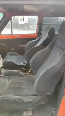 Vehículo de desguace lada niva ( 2121 / 21213 / 21214 / 21215 ) 5000 del año 2001 con motor ba32121