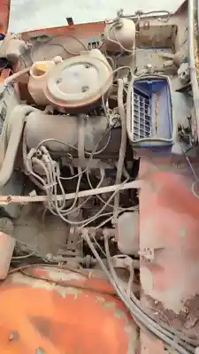 Vehículo de desguace lada niva ( 2121 / 21213 / 21214 / 21215 ) 5000 del año 2001 con motor ba32121