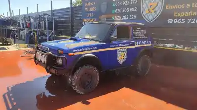 Vehículo de desguace lada niva ( 2121 / 21213 / 21214 / 21215 ) 5000 del año 2001 con motor ba32121